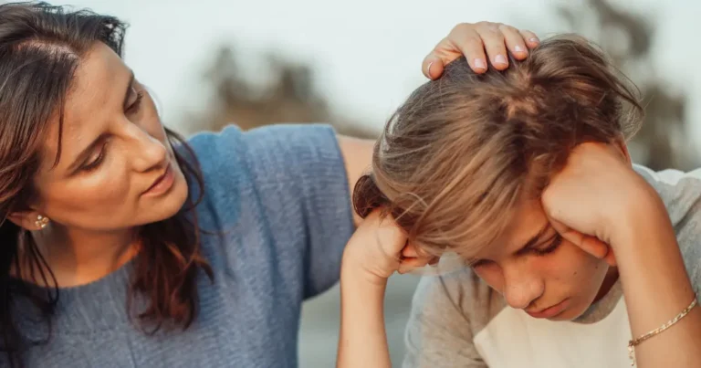 6 key factors shaping the behavior of ungrateful adult children + 7 best ways to deal with them