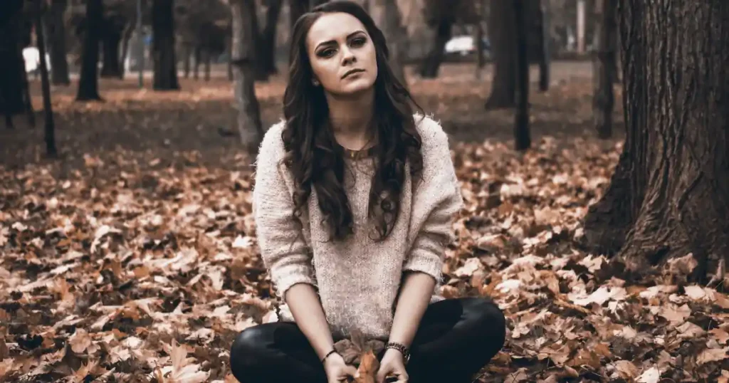 10 Red Flags That Clearly Signal When to Use Silent Treatment