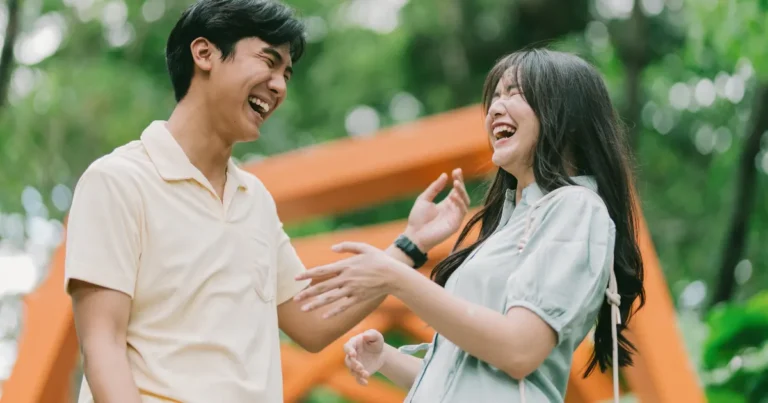 How to Tell If a Girl Likes You 40 Real Signs Backed by Psychology