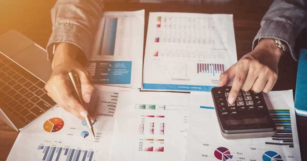 7 Most Important Things Should Be Prioritized When Creating A Budget