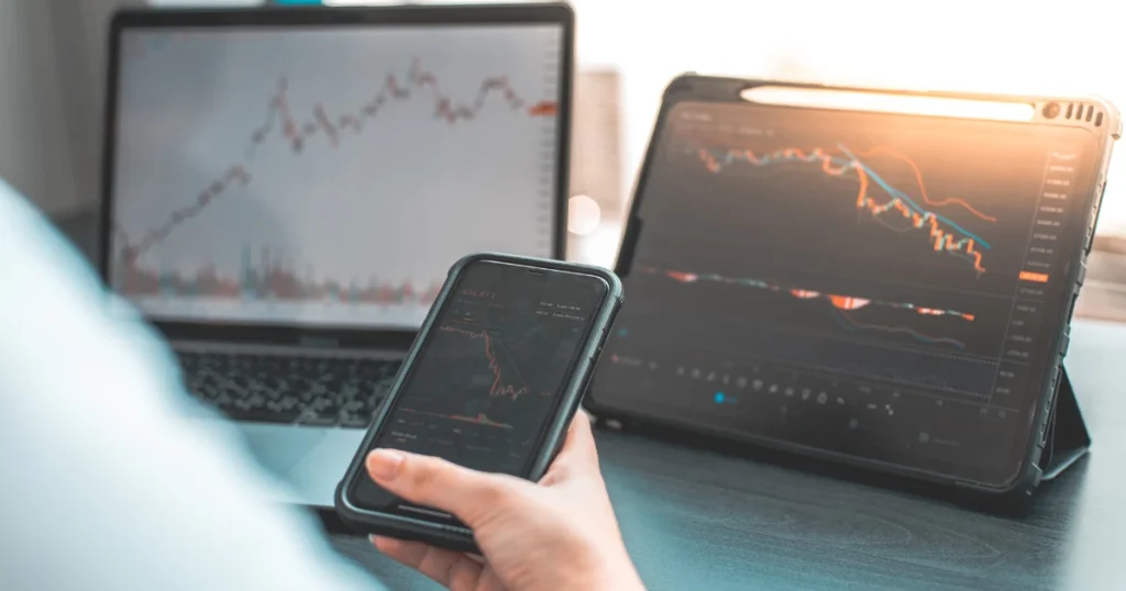 30 Famous Examples That Are Usually Bad Investments