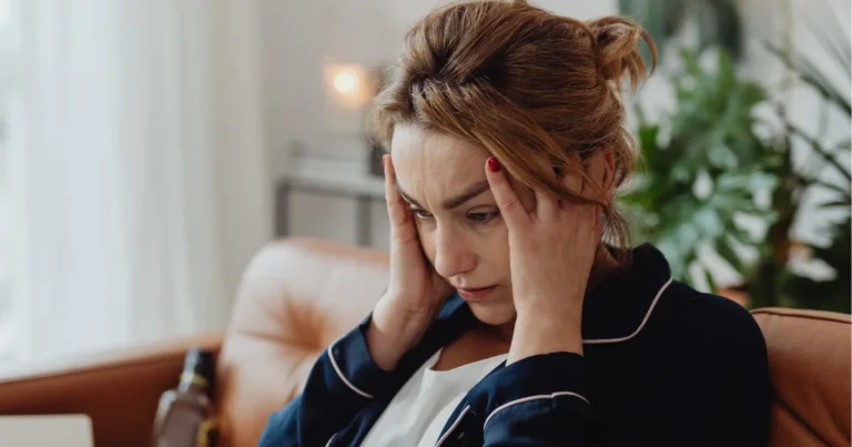 9 Real and Emotionally Honest Reasons Why You’re Not Happy