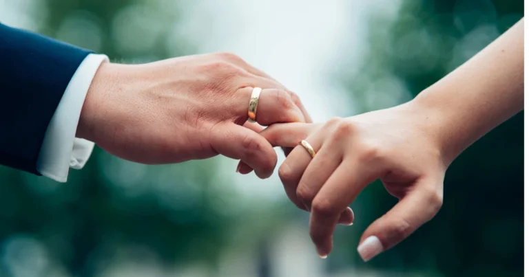 Soul Ties: True Meaning, Definition, and the 4 Different Types
